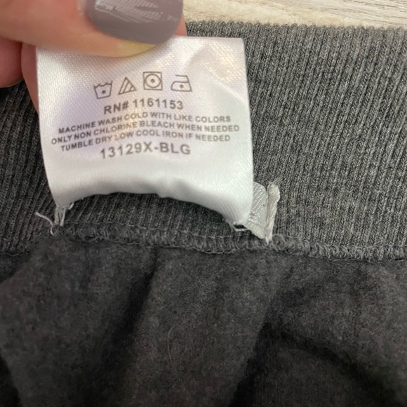 Poof! Gray Elastic Waist Pull On Full Length Leggings One Size Fits All - Picture 9 of 12